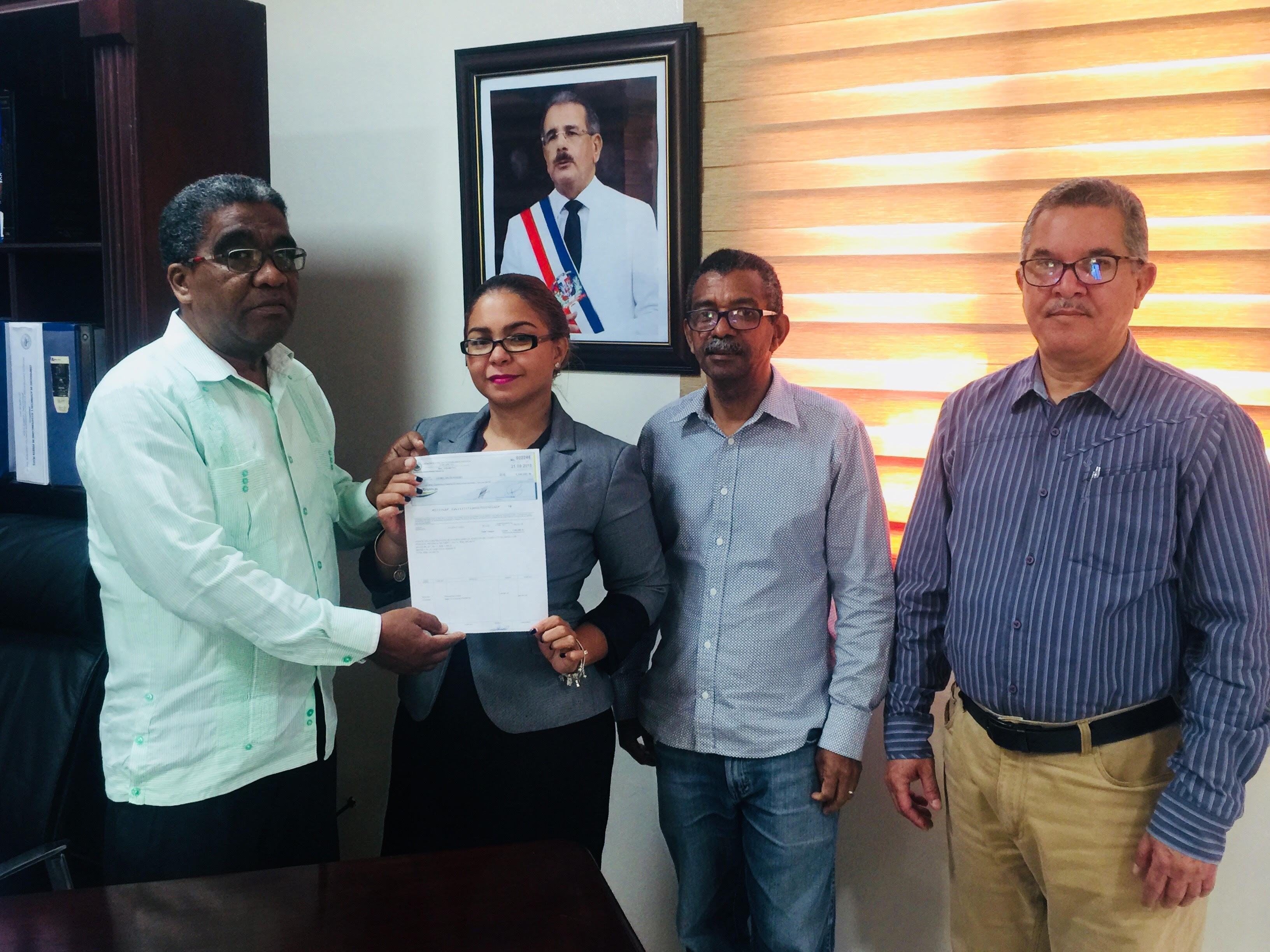 Dirección de Coraapplata adelanta recursos para remodelar laboratorio y linea de aducción del Mamey