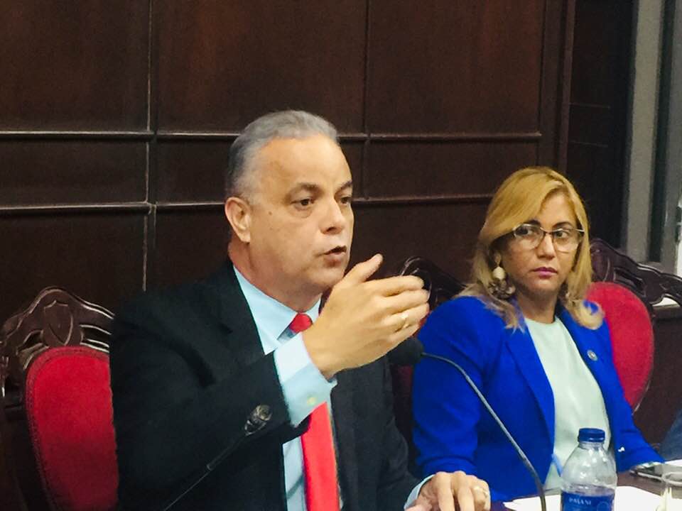 Ayuntamiento reconocerá clubes y ligas deportivas de Puerto Plata