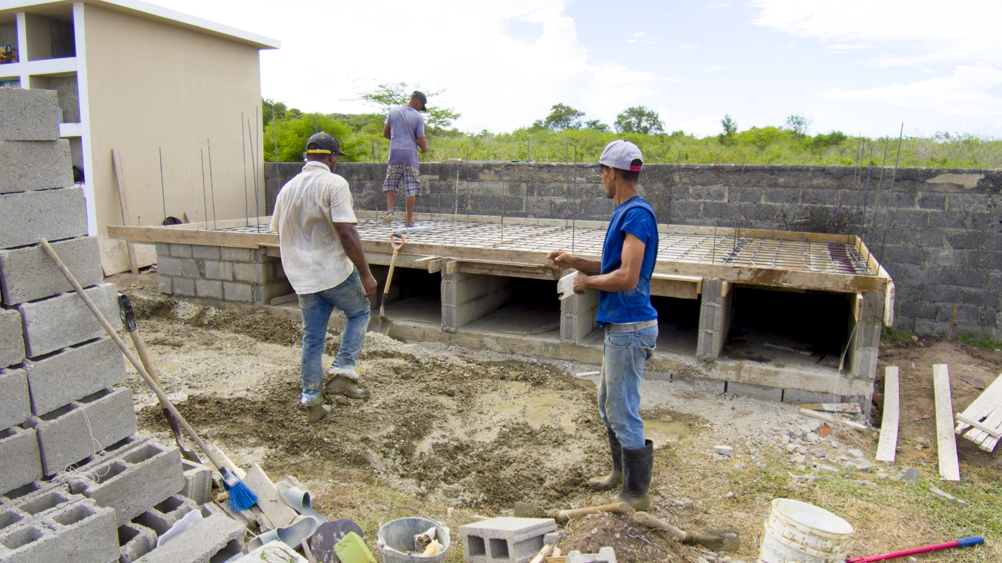 Alcaldesa Ilana Neumann Ordena construcción Nuevos módulos en Cementerio Municipal