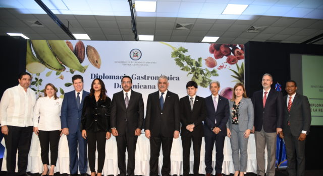 Cancillería lanza diplomacia gastronómica de República Dominicana