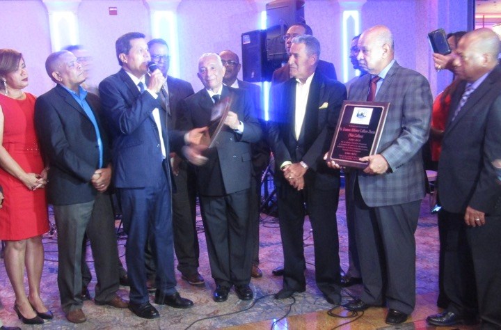 SOLANO, CAFFARO  Y POR AMOR