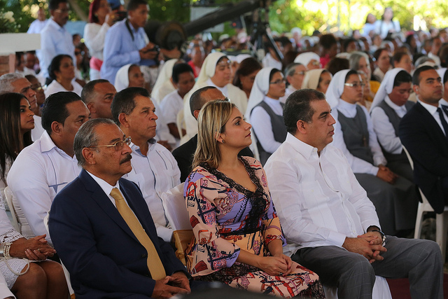 Gobernador proclama que puerto local será la puerta principal de RD hacia el mundo