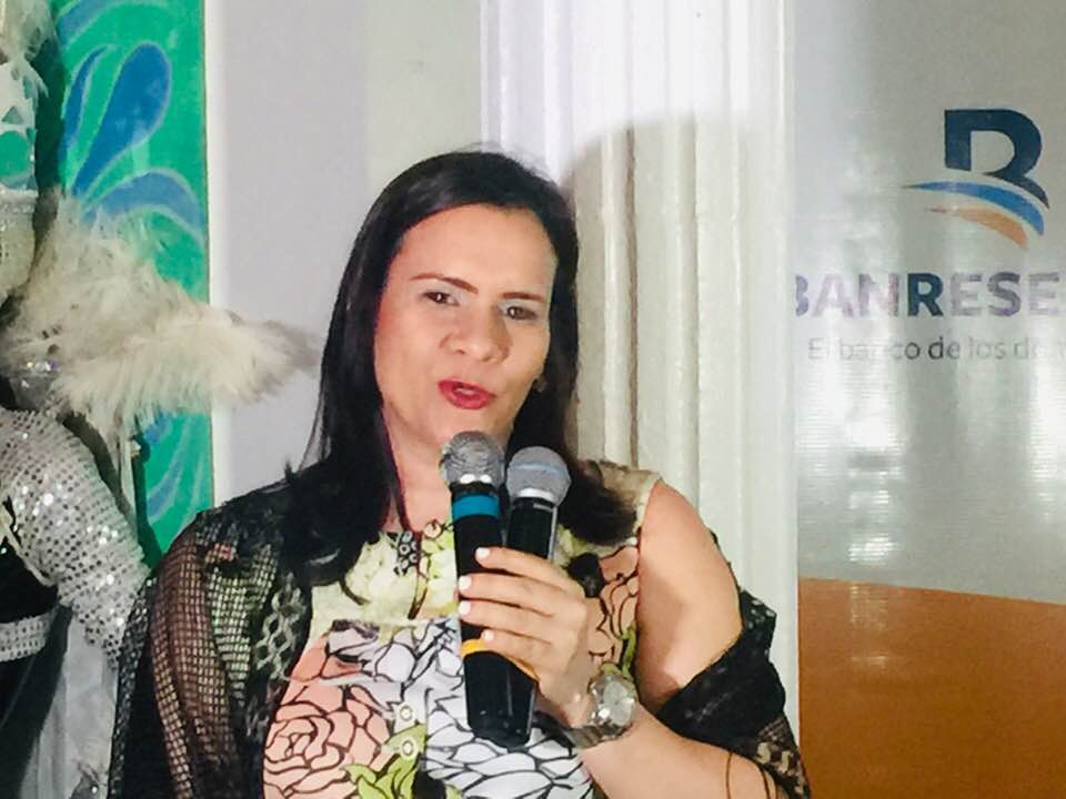 Mayra Ramón destaca apoyo de Brugal al Carnaval de Puerto Plata