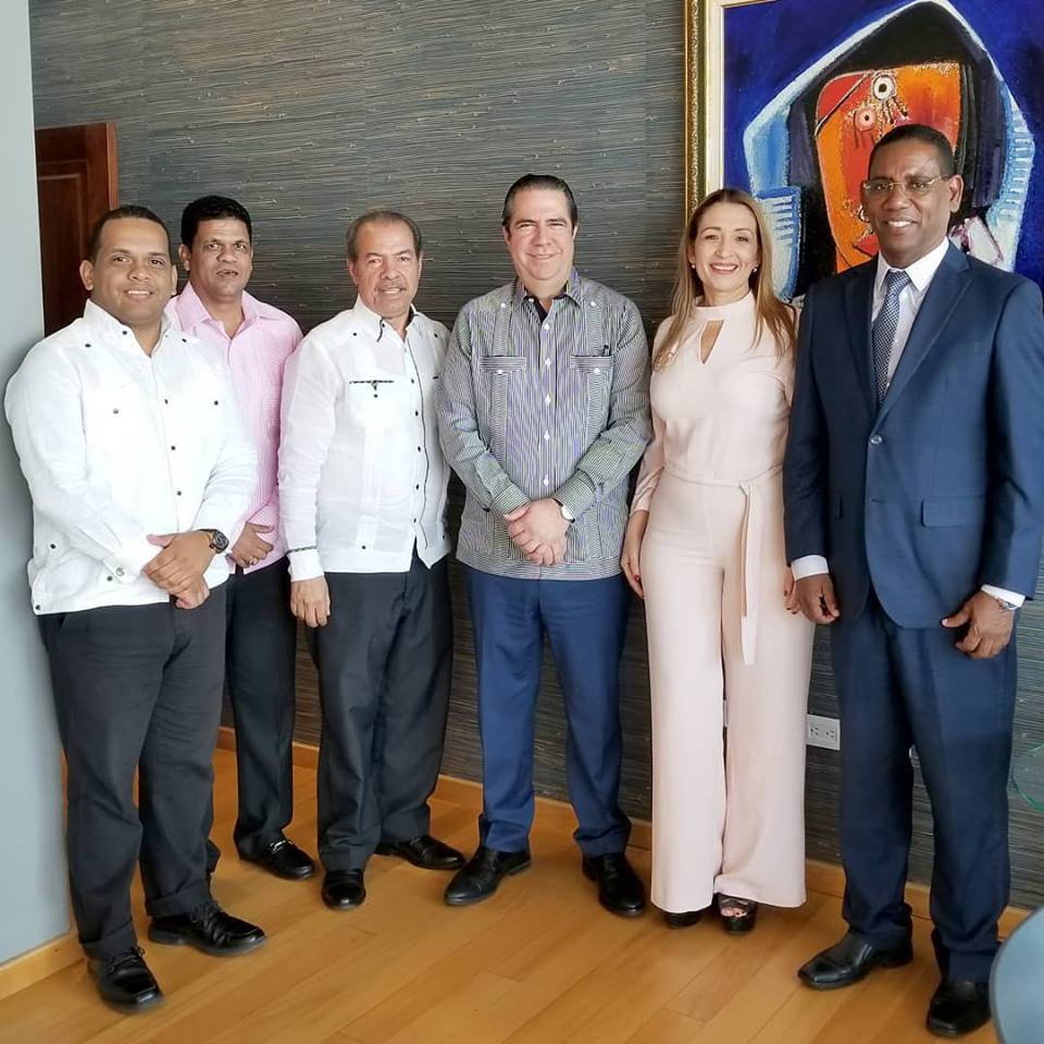 Ministro de Turismo promete construir sede de ADOMPRETUR Puerto Plata y Museos Turismo y Música Típica Dominica