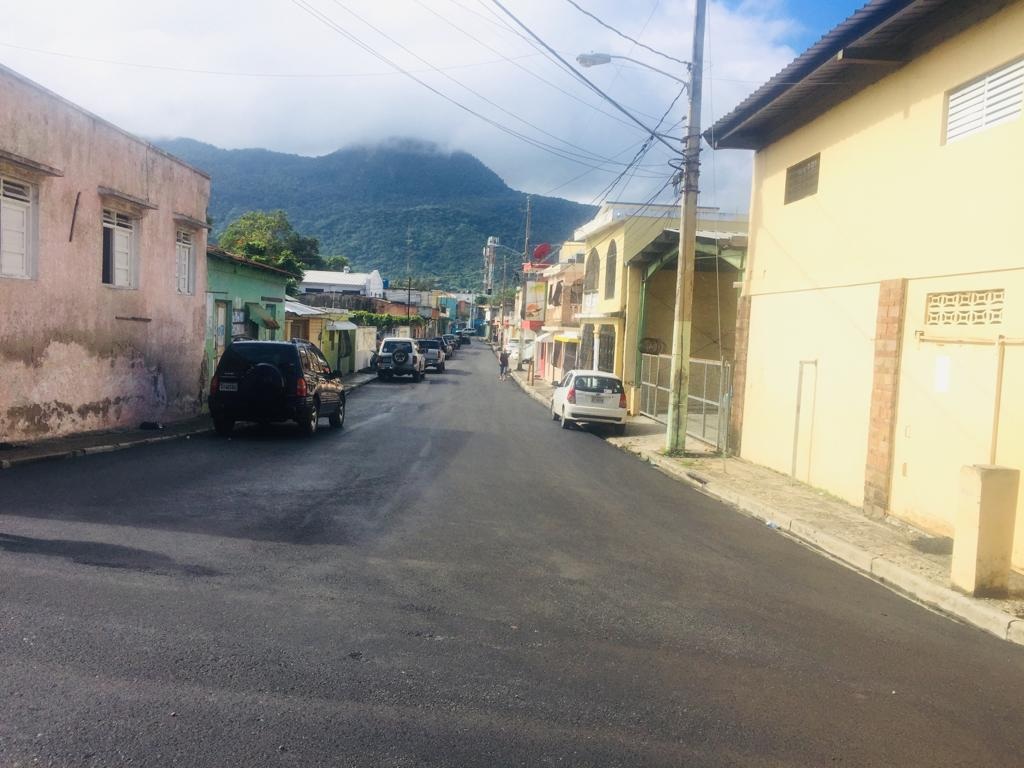 Ayuntamiento y Obras Públicas inician pavimentación de la zona victoriana de Puerto Plata