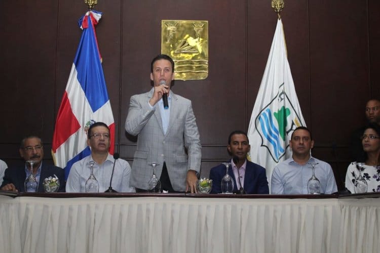 Ayuntamiento y Dominicana Limpia dejan iniciado cierre técnico del vertedero de Maggiolo