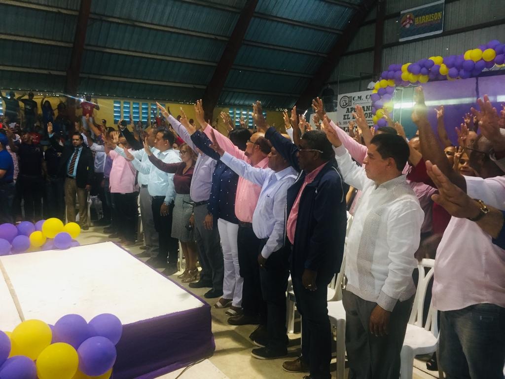 Miles de peledeistas reclaman en Imbert la reelección del presidente Danilo Medina