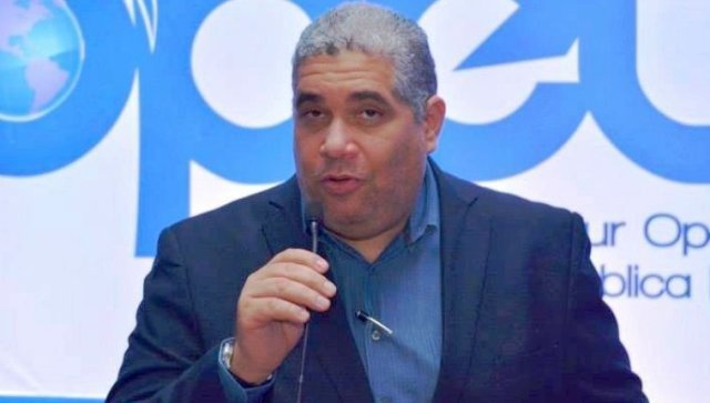 Michel Musa afirma Carnival no cobra a gift Shops que reciben cruceristas