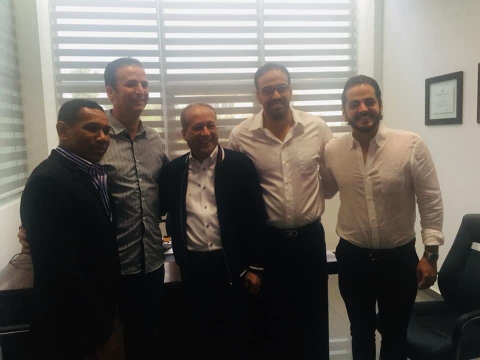 Precandidato presidencial Reynaldo Pared Pérez visita al alcalde Walter Musa