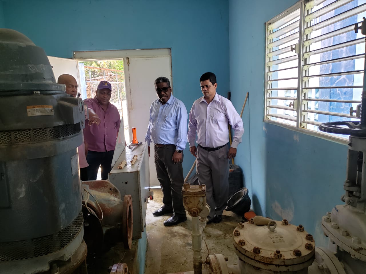 Director CORAAPPLATA inspeccionan obra de toma y galería infiltración acueducto de Imbert