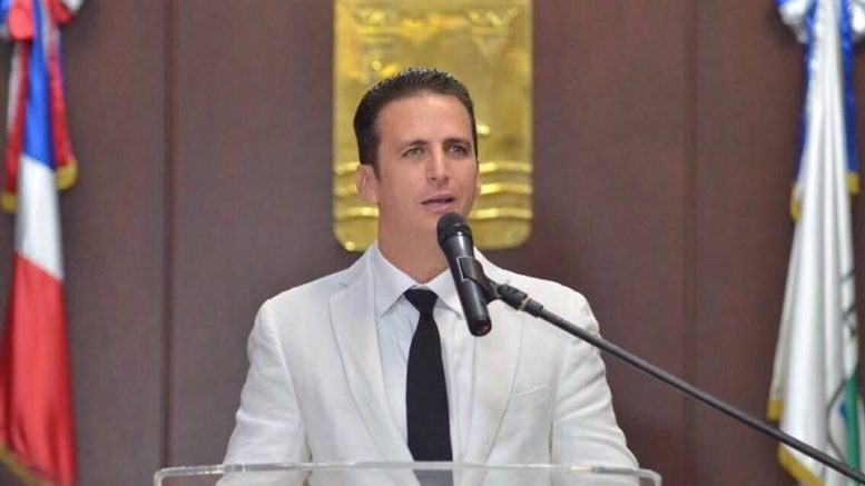 Alcalde favorece busquen otros terrenos para relleno sanitario, no descarta a Maggiolo