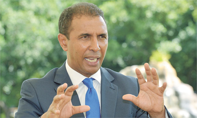 Coordinador de Dominicana Limpia destaca papel de Obispo y Alcalde para buscar solución al vertedero de Puerto Plata