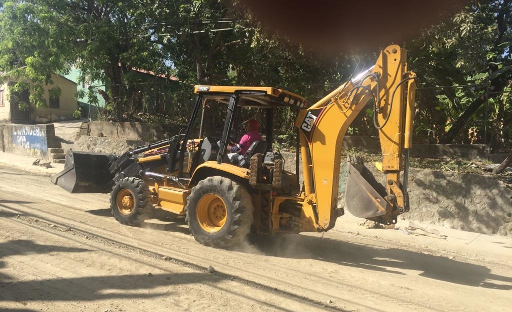 Ayuntamiento promete terminar base de calle José Eugenio Kunhardt para imprimarla y asfaltarla