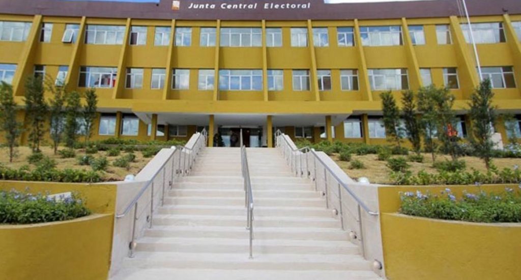 Pleno JCE acoge parcialmente impugnaciones y reforma Juntas Electorales de Imbert y Luperón y otras diecisiete