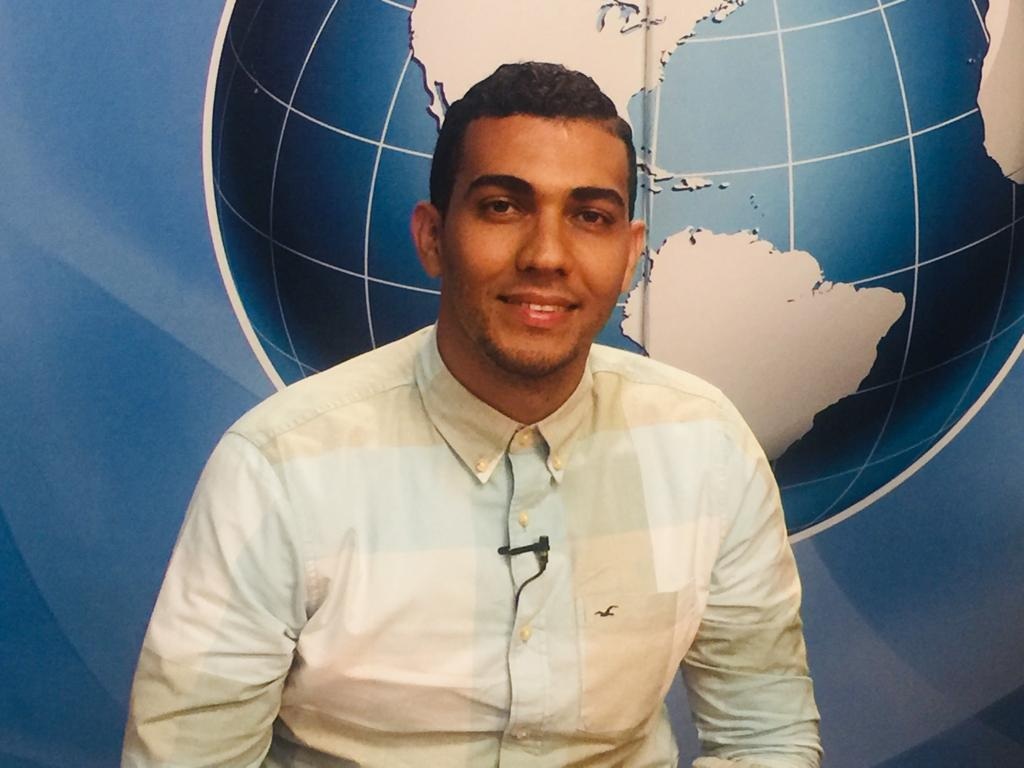 Arquitecto Roberson Cid Martínez plantea que juventud debe prepararse para incursionar en política