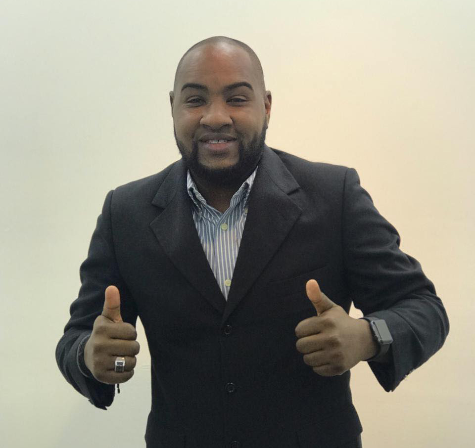 Kendry Martínez será el presentador de la gala al deporte y la crónica deportiva puertoplateña