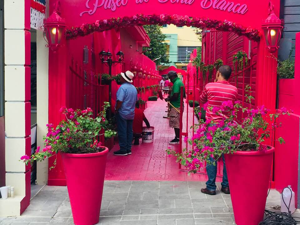 Reinauguran el hermoso callejón de doña Blanca