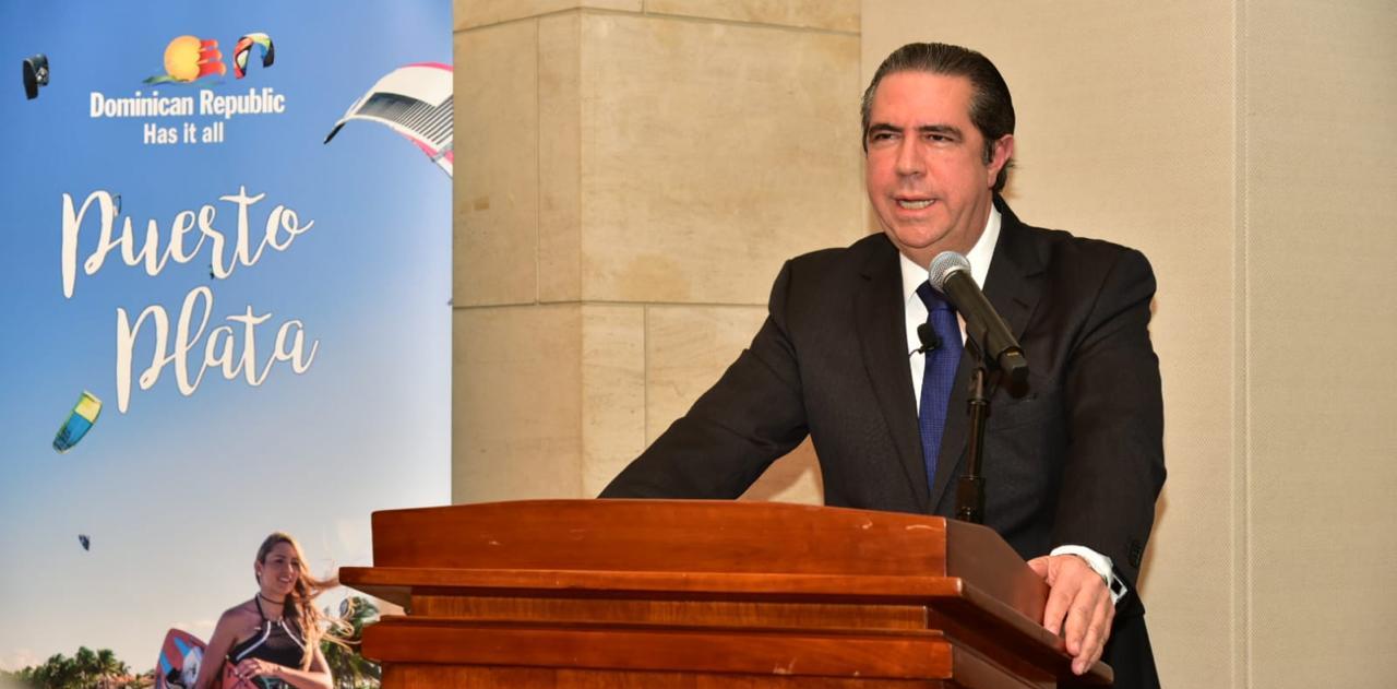 Ministro de Turismo reitera República Dominicana es un país seguro
