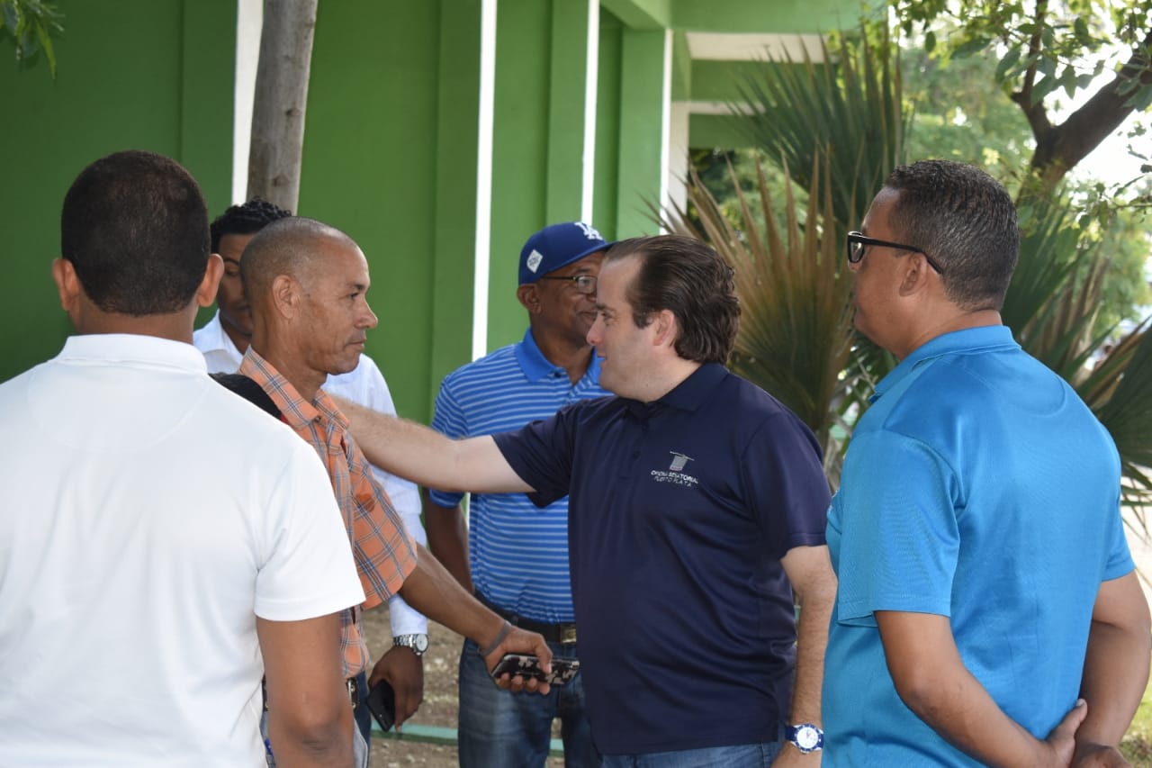 Senador Paliza deplora condiciones del estadio José Briseño de Puerto Plata y aboga por remozamiento