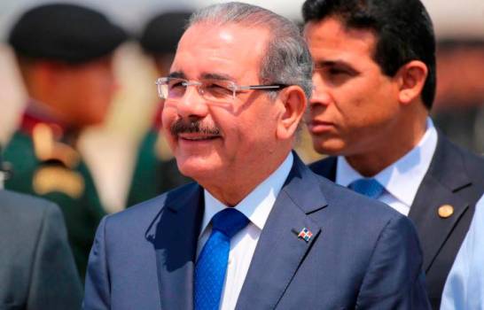 Danilo Medina: “Dios escuche nuestras súplicas y que fiestas de fin de año sean con moderación”