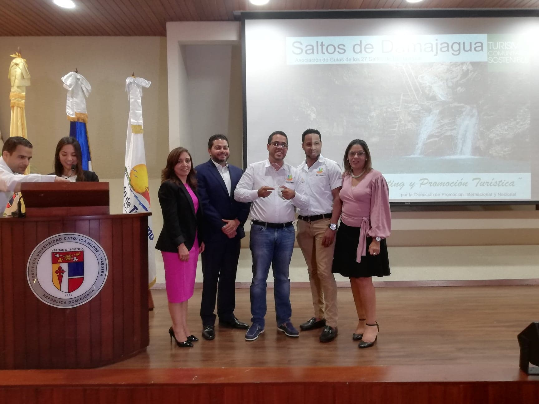 Saltos de la Damajagua establece por noveno año consecutivo records de visitación en el 2019