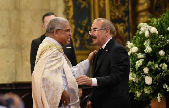 Iglesia Católica llama a líderes políticos a firmar compromiso