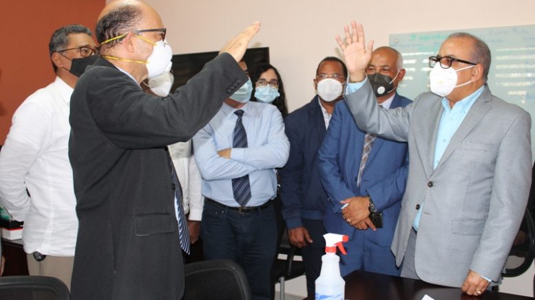 Ministro de Salud juramenta al doctor Jhonny Tavárez como director provincial de salud