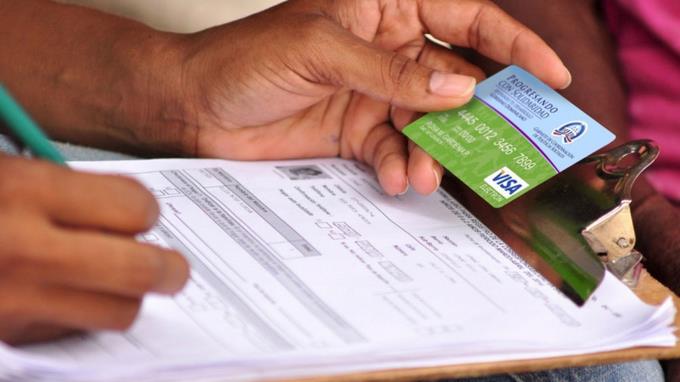 Abinader extenderá ayudas hasta el mes de diciembre