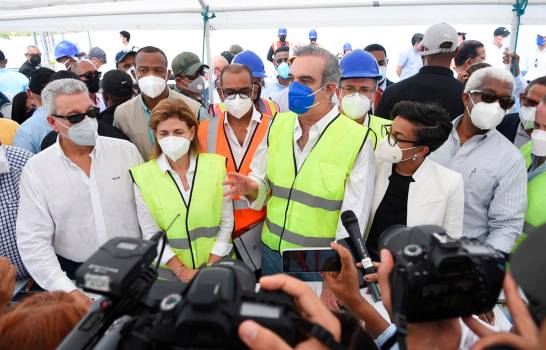 Abinader anuncia plan de desarrollo Línea Noroeste