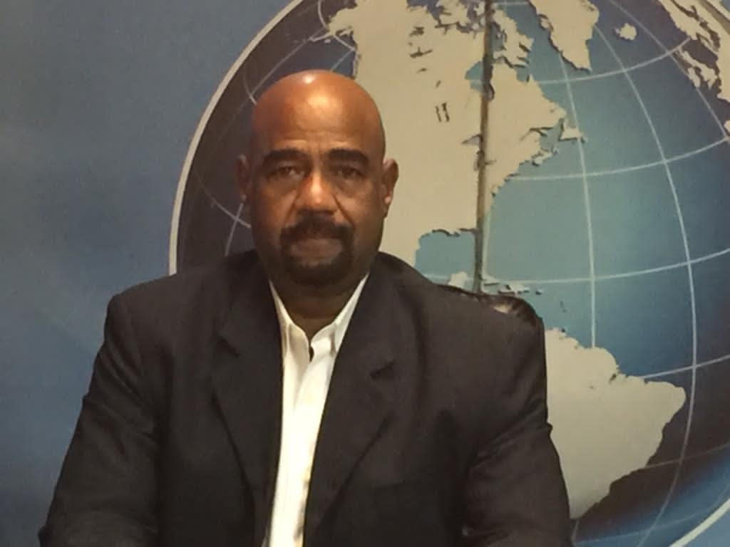 José Polanco exhorta a sociedad civil a apoyar a portuarios en su lucha por terminales de cargas y de pesca