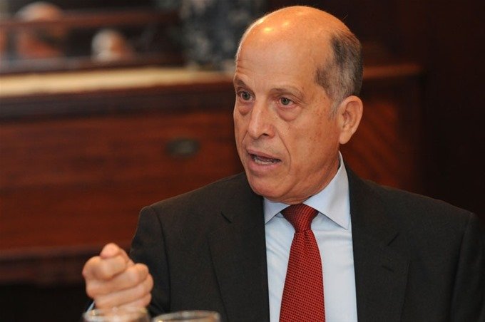 Max Puig llama a cambiar matriz energética para reducir emisiones CO2