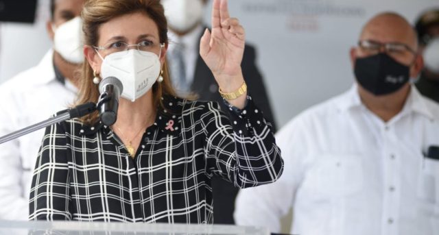 Gobierno advierte que es el único que tiene facultad para importar vacuna covid-19