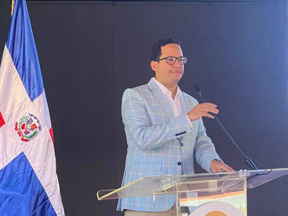 Autopista del Ámbar costará unirá a Puerto Plata con Santiago en 25 minutos  US$394.0 millones y será concluida entre 28 a 36 meses