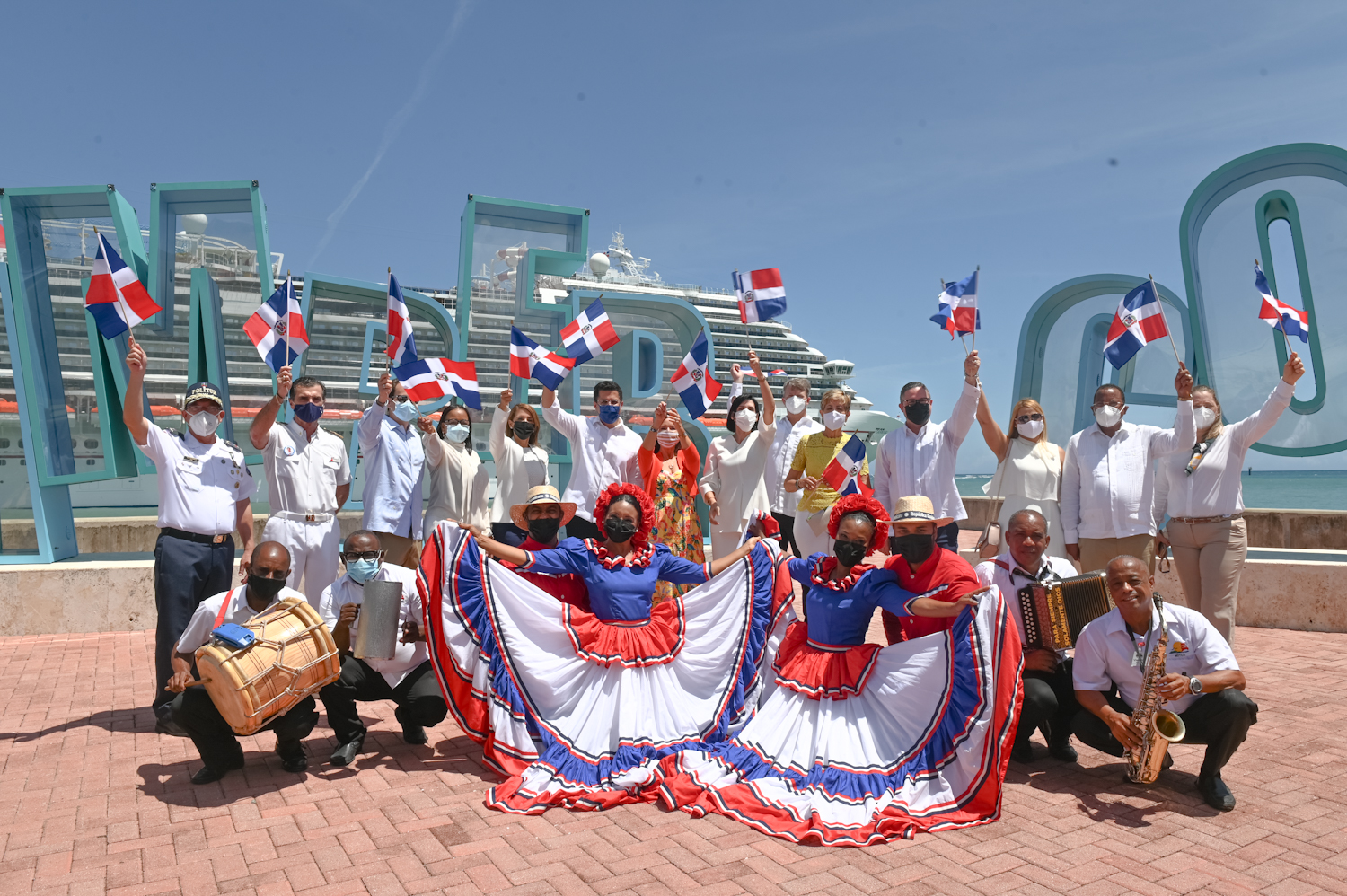 Llegada de Carnival Horizon reabre turismo de cruceros en RD
