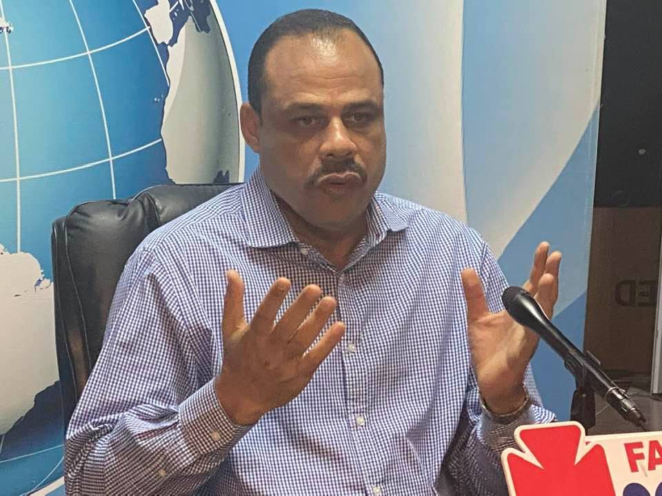 Ex Director de Turismo denuncia plan para secuestrar los cruceristas traerán compañías de cruceros que tocarán nueva terminal Taíno Bay