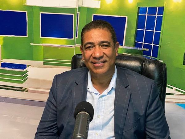 Ex senador Francis Vargas afirma que mayoría de dominicanos piensa que Leonel Fernández por su destreza volverá a gobernar el país en el 2024