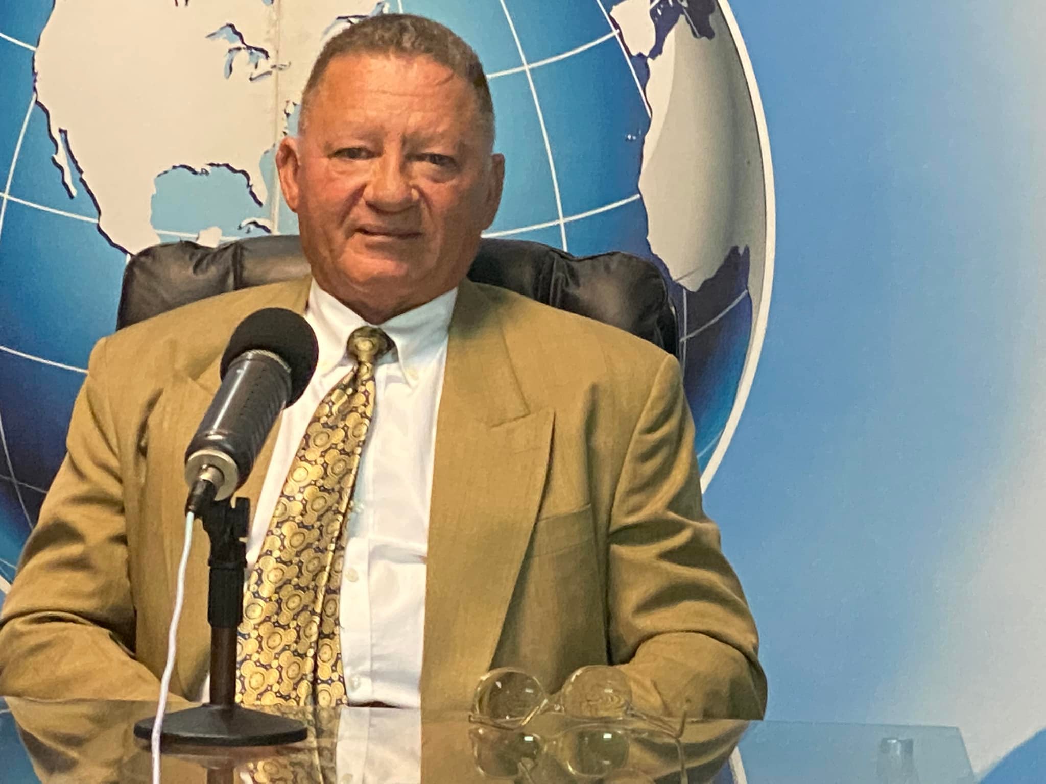 Seguridad excesiva y armas de guerra intimidan y estresan turistas circulan por Centro Histórico de Puerto Plata