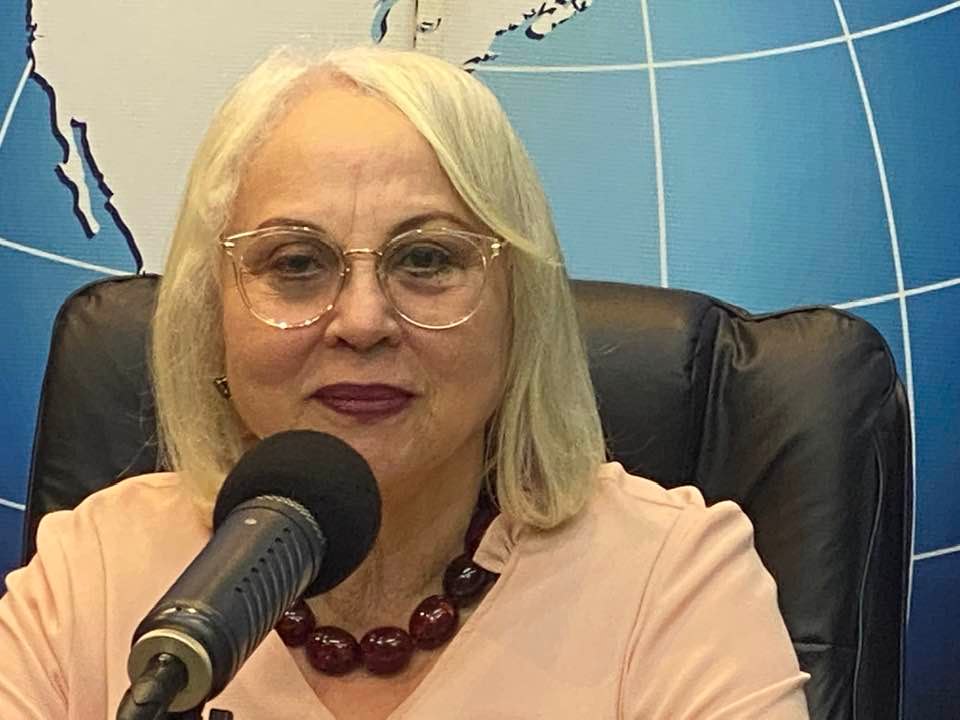Magistrada Luisa Marmolejos revela casos de dos mujeres que asediaron a sus parejas haciéndoles 600 y hasta 5 mil llamadas