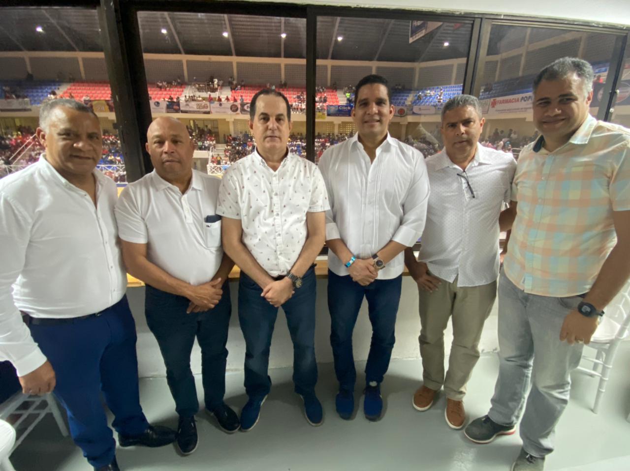 Navegantes de Puerto Plata presentan ejecutivos