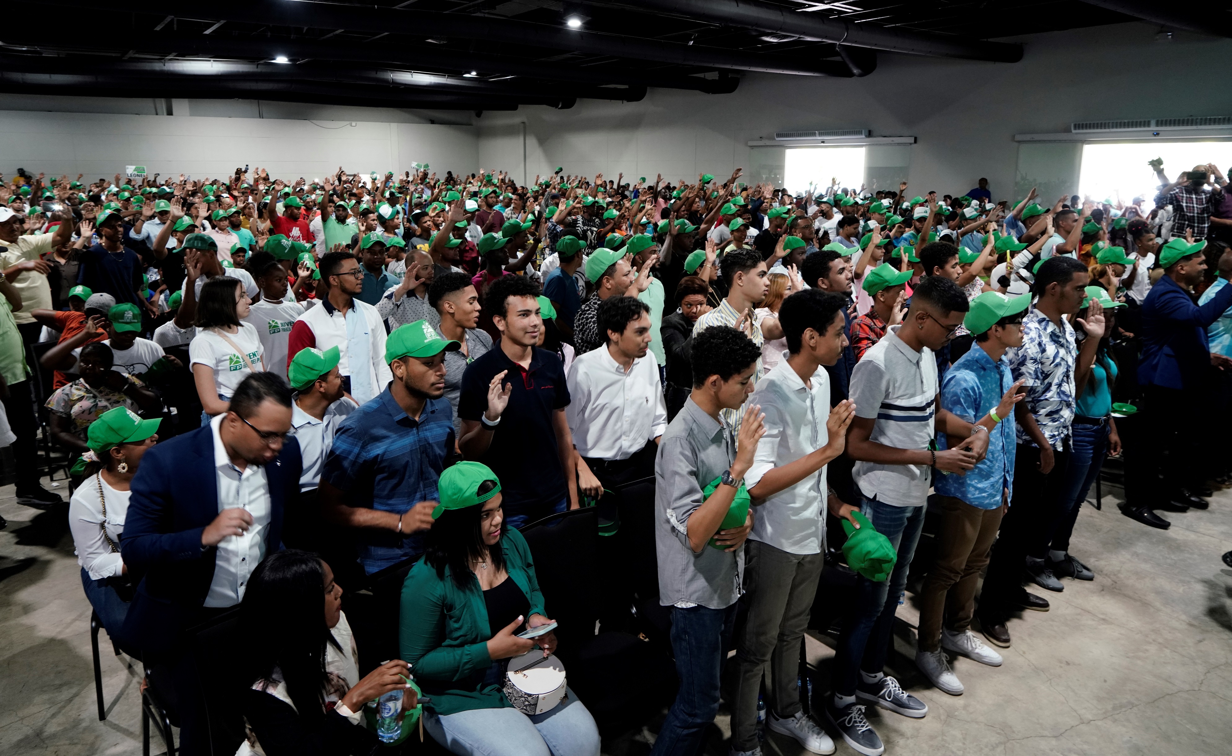 Leonel Fernández asegura está sintiendo “el apoyo por todas partes”