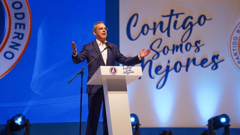 Abinader al PLD: “Su tiempo ya pasó y aunque hoy nos intenten engañar, los dominicanos tenemos memoria”