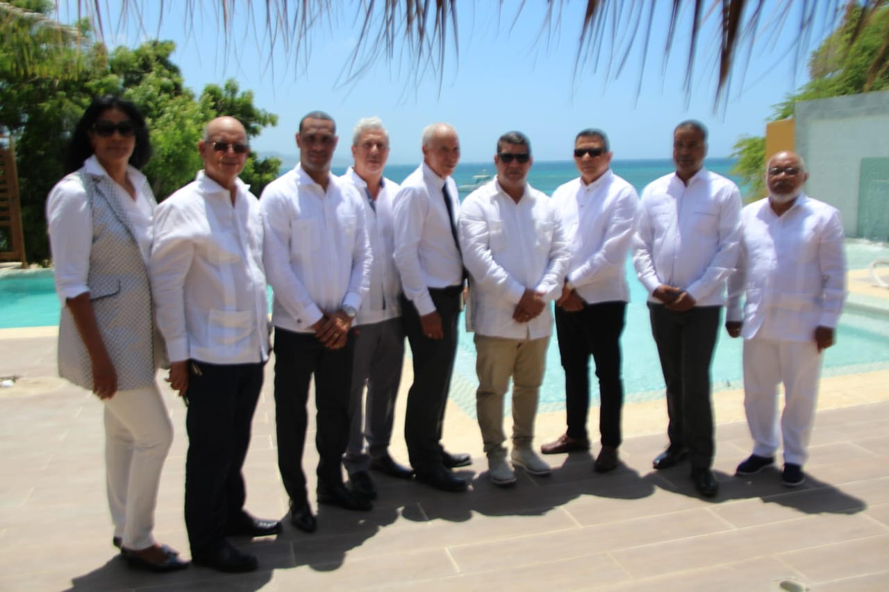 Presentan Asociación para el Desarrollo de Punta Rucia-La Ensenada