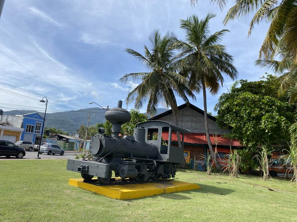 Tres hitos importante del turismo interno, marítimo y aéreo que marcan el inicio del destino Puerto Plata