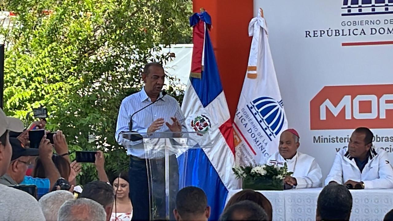 Dejan iniciados trabajos construcción puente Cangrejo en Puerto Plata