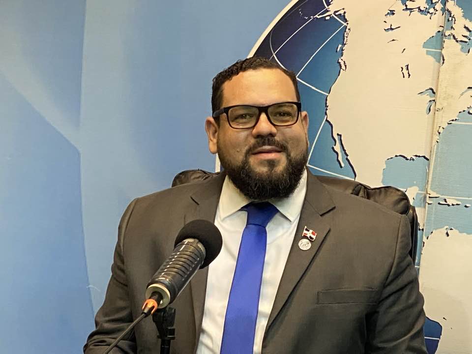 Consultor jurídico del ayuntamiento, José Ramón Valbuena buscará presidencia de seccional local del Colegio de Abogados de República Dominicana