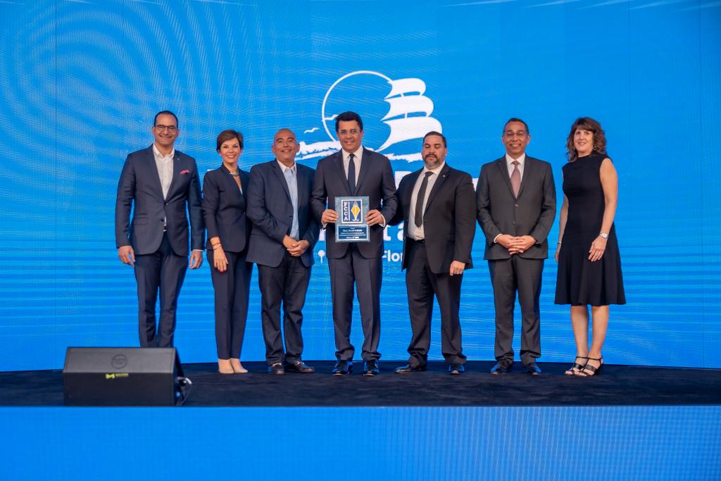 Federación de cruceros de Florida y el Caribe reconoce a Collado