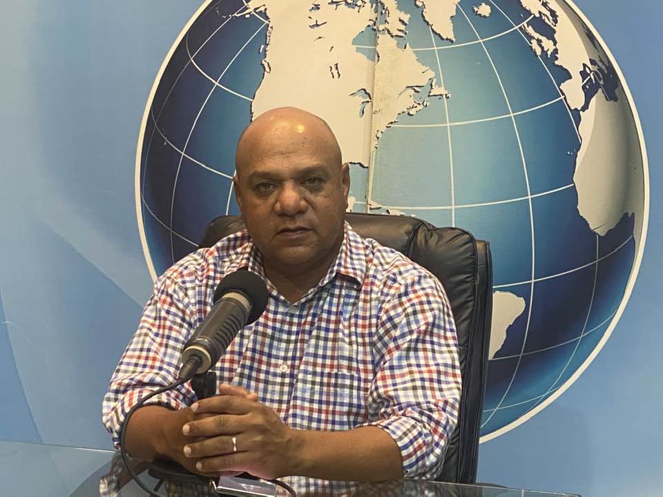 Junior Polanco afirma si gobierno entrega el puente de Cangrejos a la constructora Artesco lo terminaría en 90 días