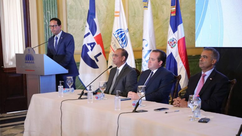 Gobierno abre licitación para construcción Autopista del Ámbar