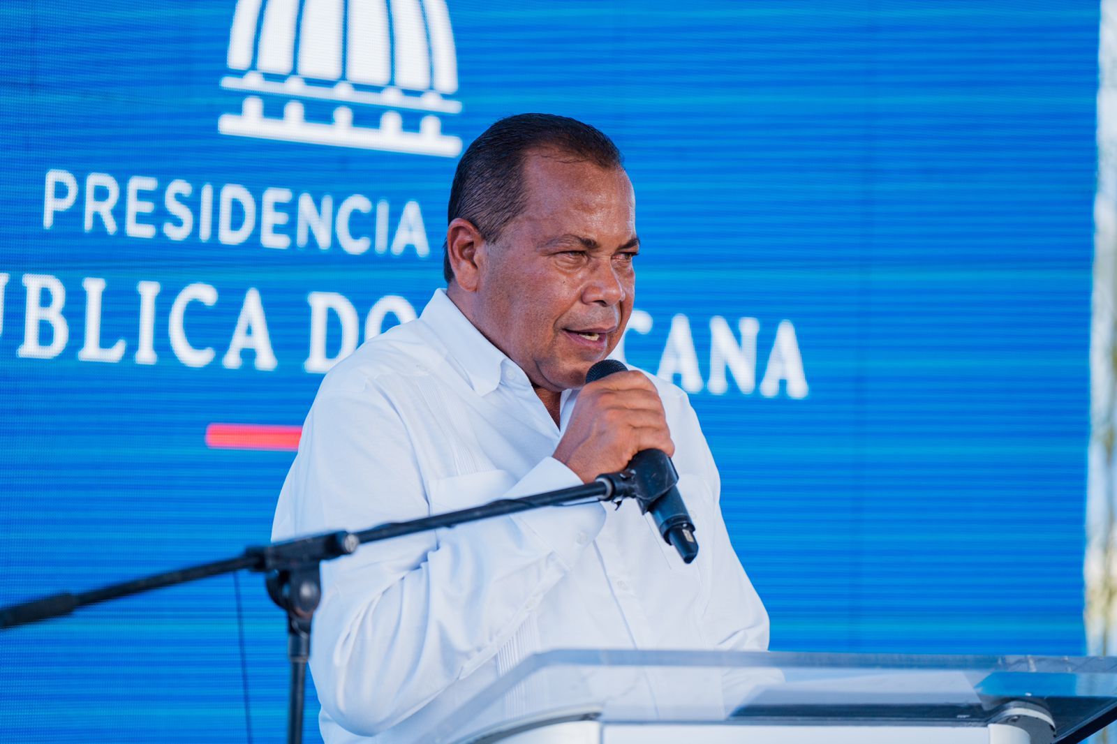 Aspirante a la alcaldía demanda a alcalde Roquelito García a explicar al pueblo destino de los recursos recibidos en los 3 años y 3 meses de gestión