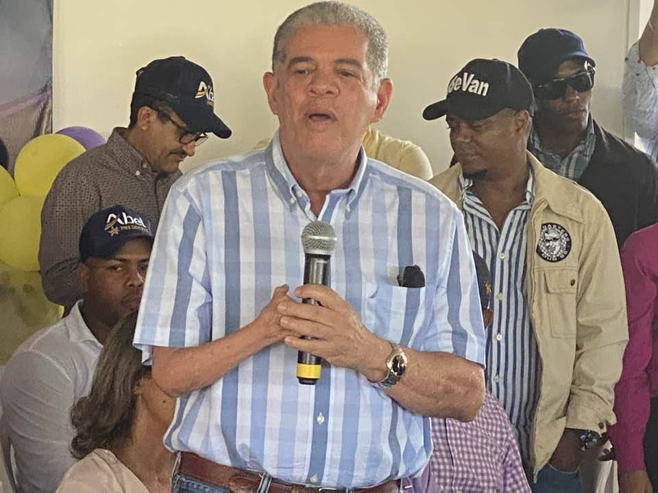 Carlos Amarante Baret anunció que el PLD librará una guerra frontal en contra del gobierno que desgobierna al país para derrotarlo en febrero y Mayo